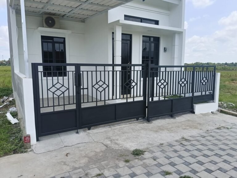 hasil pengerjaan kanopi dan pagar minimalis di solo raya